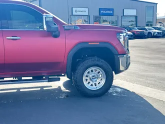 2025 GMC Sierra 3500HD photo 3