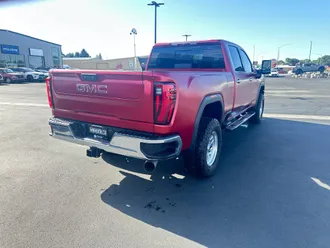 2025 GMC Sierra 3500HD photo 6