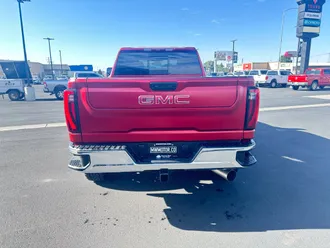 2025 GMC Sierra 3500HD photo 7
