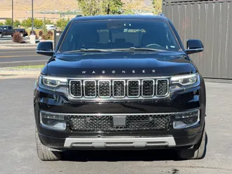 2024 Jeep Wagoneer photo 2