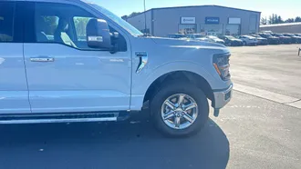 2024 Ford F-150 photo 3