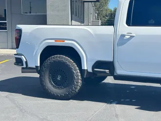 2024 GMC Sierra 3500HD photo 4