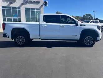 2024 GMC Sierra 1500 photo 4