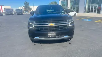 2024 Chevrolet Tahoe photo 2