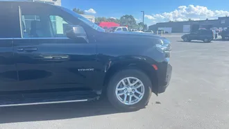 2024 Chevrolet Tahoe photo 3