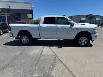 2024 Ram 2500 photo 2