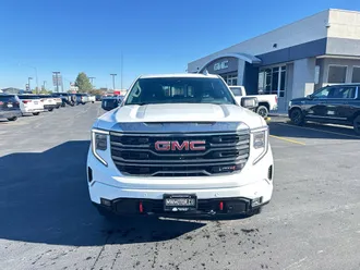 2023 GMC Sierra 1500 photo 2