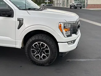 2023 Ford F-150 photo 3