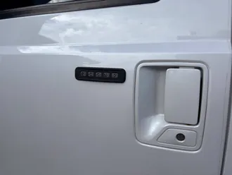2016 Ford F-350SD photo 7