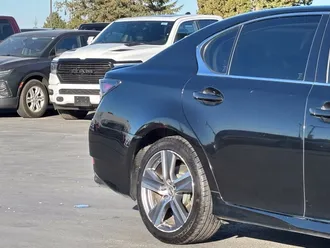 2016 Lexus GS photo 3