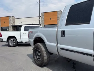 2003 Ford F-250SD photo 3