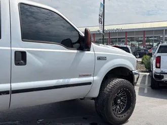 2003 Ford F-250SD photo 4