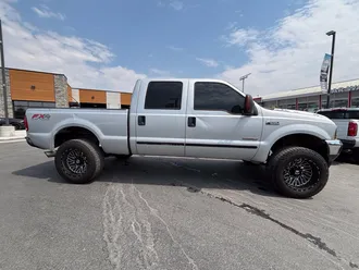 2003 Ford F-250SD photo 5