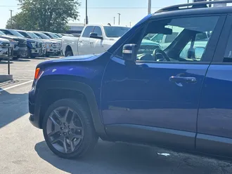 2019 Jeep Renegade photo 6