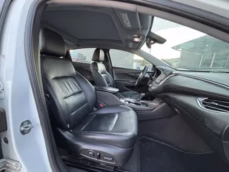 2017 Chevrolet Malibu photo 6