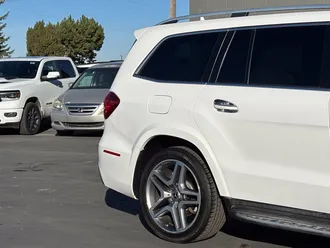 2017 Mercedes-Benz GLS photo 3