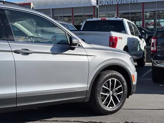 2021 Volkswagen Tiguan photo 4