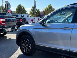 2021 Volkswagen Tiguan photo 6