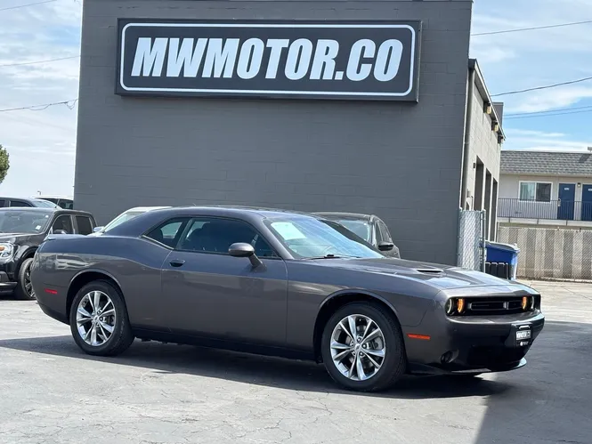 2021 Dodge Challenger