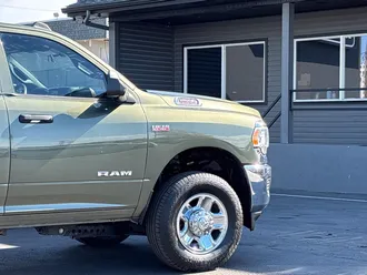2021 Ram 2500 photo 3