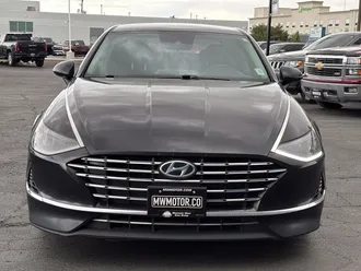2020 Hyundai Sonata Hybrid photo 2