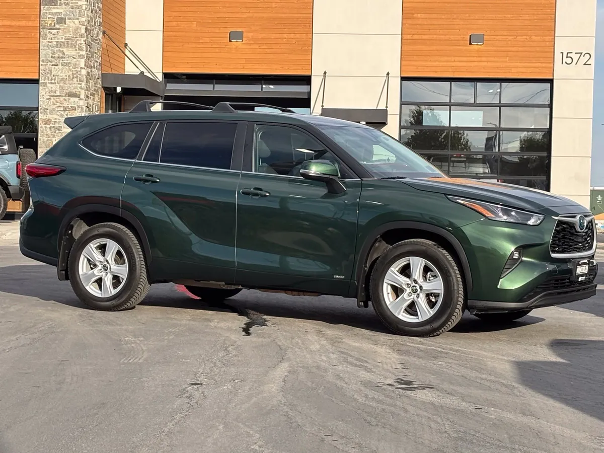 2023 Toyota Highlander Hybrid