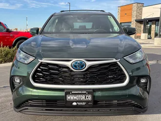 2023 Toyota Highlander Hybrid photo 2