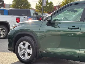 2023 Toyota Highlander Hybrid photo 6