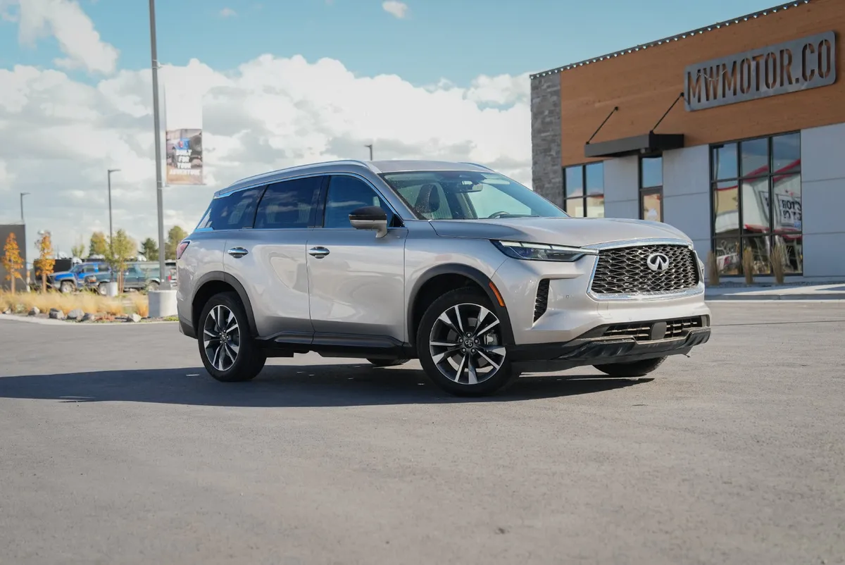 2023 INFINITI QX60
