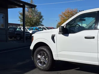 2023 Ford F-150 photo 6