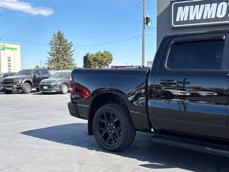 2022 Ram 1500 photo 3