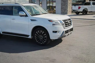 2022 Nissan Armada photo 3