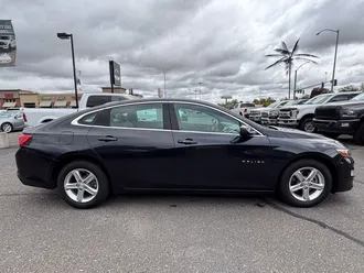 2022 Chevrolet Malibu photo 5