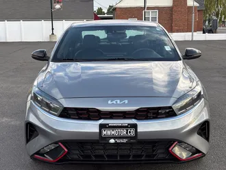 2022 Kia Forte photo 2