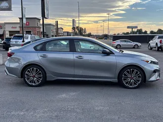2022 Kia Forte photo 5