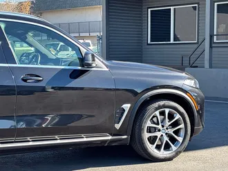 2026 BMW X5 photo 4