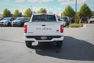 2025 Ram 1500 photo 7