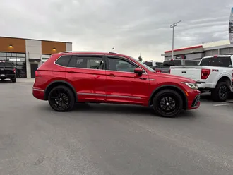 2024 Volkswagen Tiguan photo 5