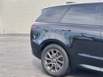 2024 Land Rover Range Rover Sport photo 3