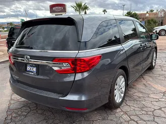 2019 Honda Odyssey photo 3