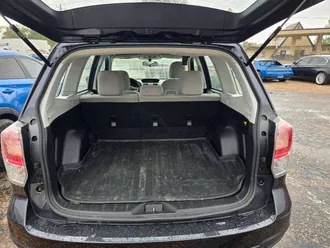 2017 Subaru Forester photo 7