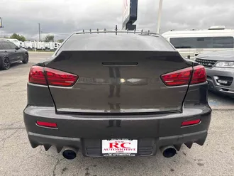 2014 Mitsubishi Lancer Evolution photo 7