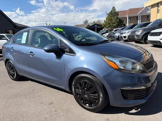2016 Kia Rio photo 7