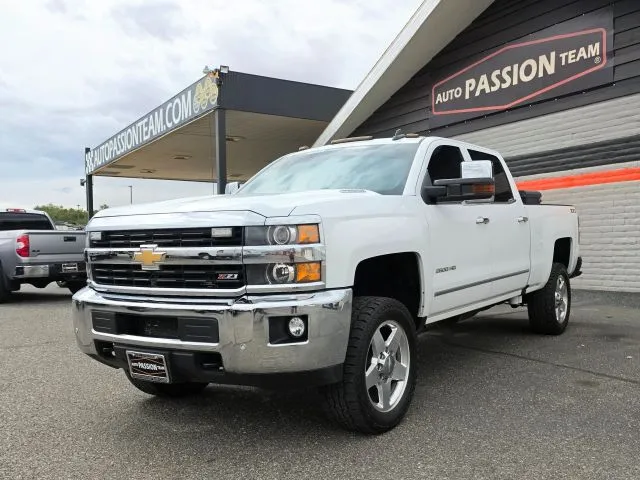 2015 Chevrolet Silverado 2500 HD Crew Cab