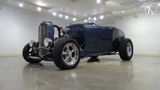 1932 Ford Roadster photo 4