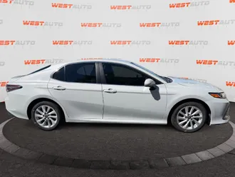 2022 Toyota Camry photo 6