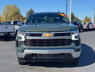 2025 Chevrolet Silverado 1500 photo 2