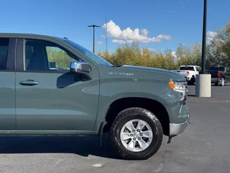 2025 Chevrolet Silverado 1500 photo 4