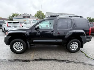 2014 Nissan Xterra photo 2