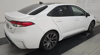 2022 Toyota Corolla photo 2